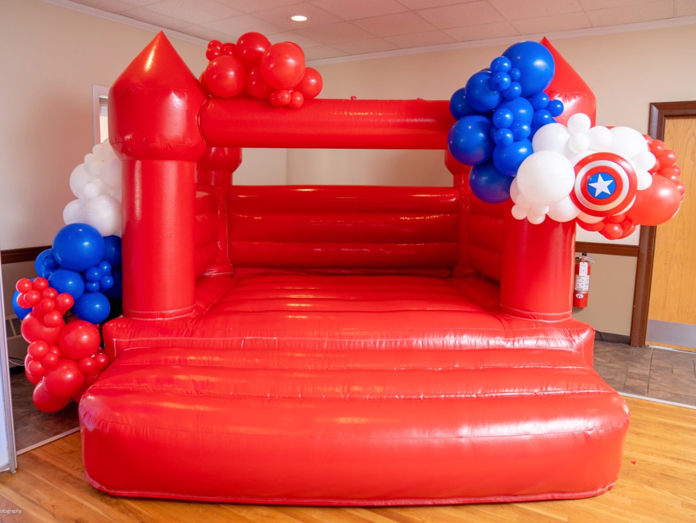 Toddler Bounce House - Red